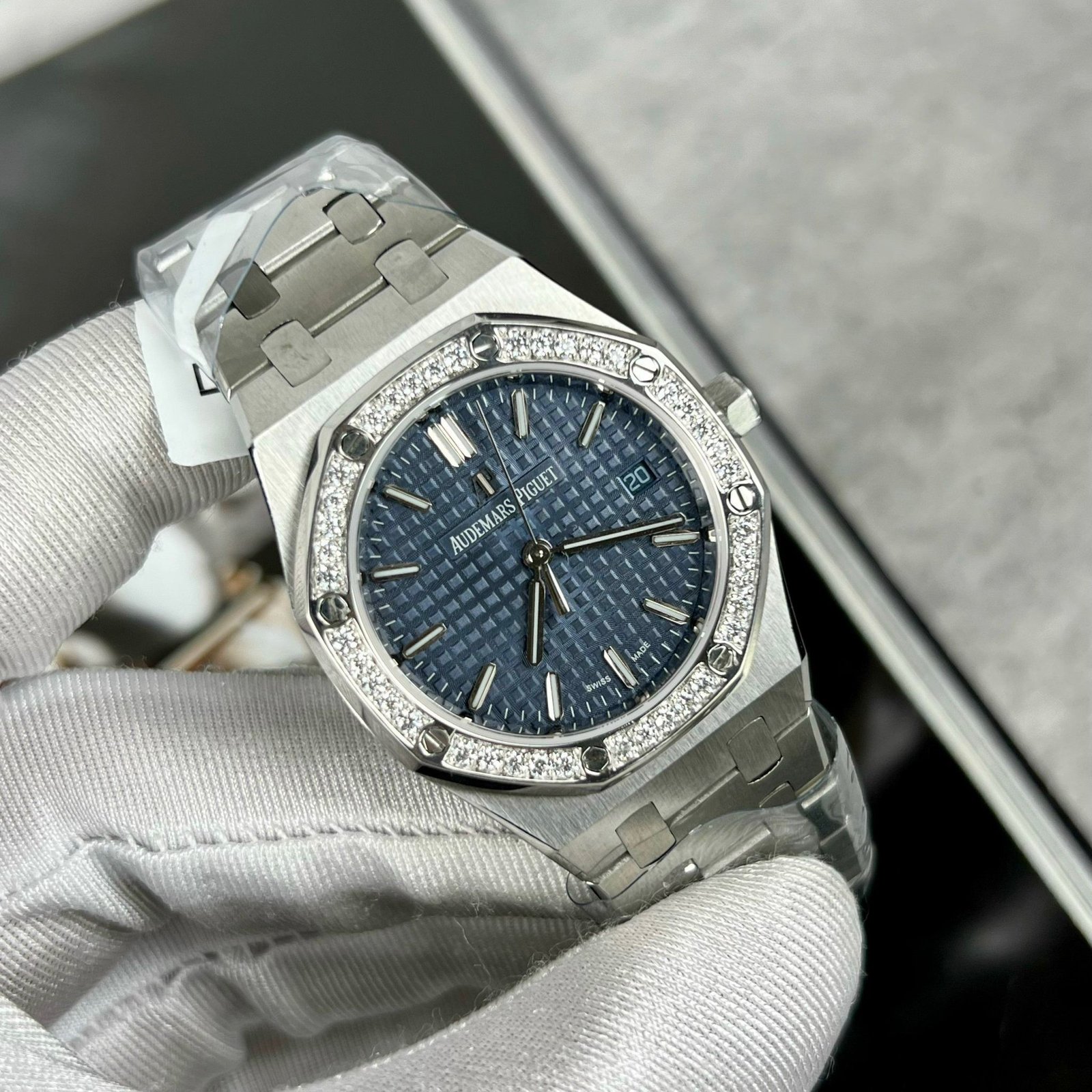 audemars piguet royal oak 34 mm edelstahl diamantlünette audemars piguet royal oak 34 mm edelstahl diamantlünette